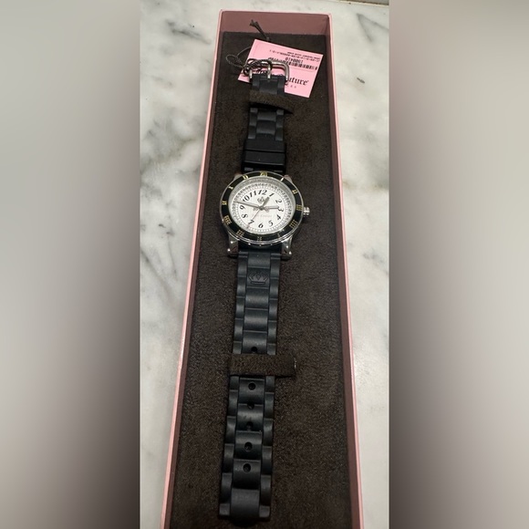 2005 JUICY COUTURE Glamor Watch with Black Rubber Strap & Swarovski Crystals - Picture 7 of 15